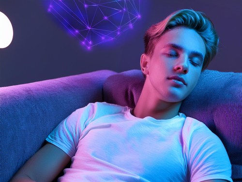 Mit Adobe Firefly generiertes Bild: Ein Student schläft auf dem Sofa, über ihm eine holografische Ideenblase